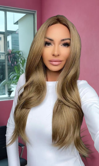 PERUCA AITANA CU DANTELA PREMIUM ( marimea S )