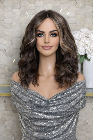 Peruca Noelia Cu Dantela Premium ( Marimea M )