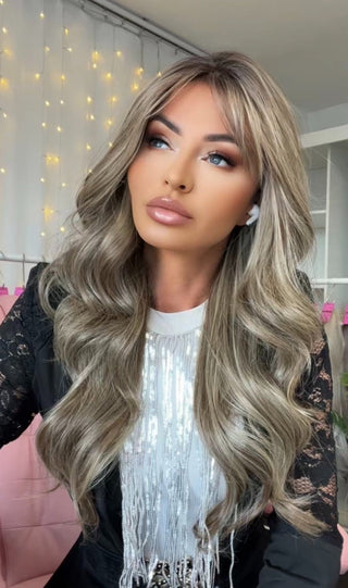 PERUCA HAVANA CU DANTELA PREMIUM ( marimea M )