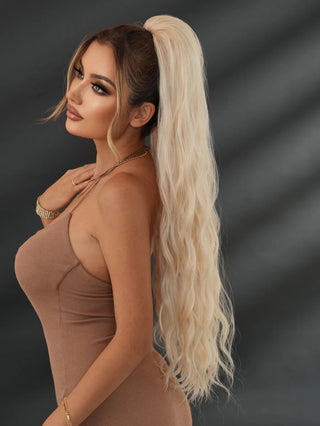 Sehr dicker lockiger Pferdeschwanz 90 cm - California Blonde