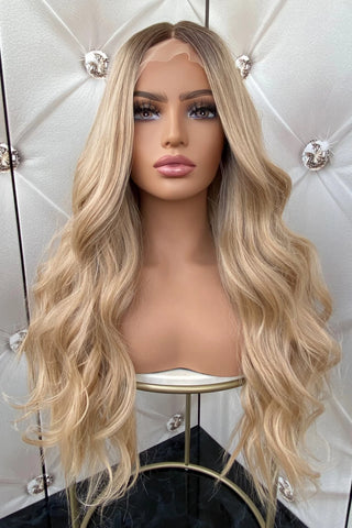 The Full Lace Dinyty wig